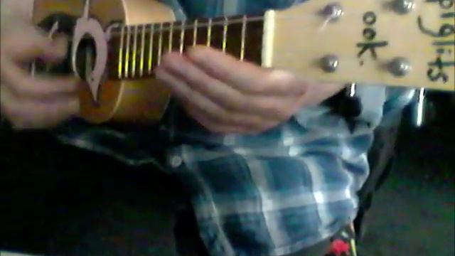 I AM A UKULELE - homemade song смотреть онлайн