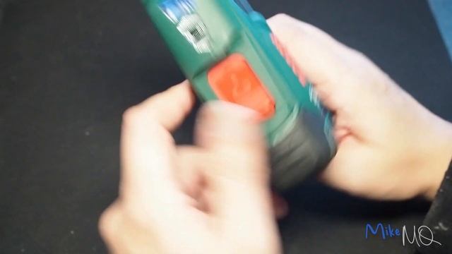Bosch PSR SELECT. El único atornillador con rueda de puntas incluidas. Español смотреть онлайн