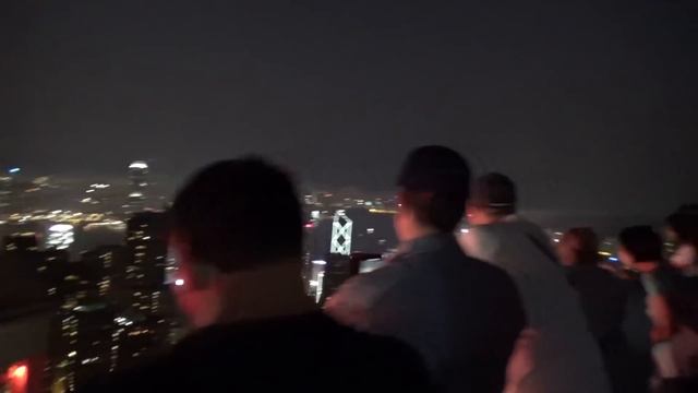 Гонконг. Бабушка из России в полном шоке! От бутиков до злачных улиц - Жизнь в Китае #206