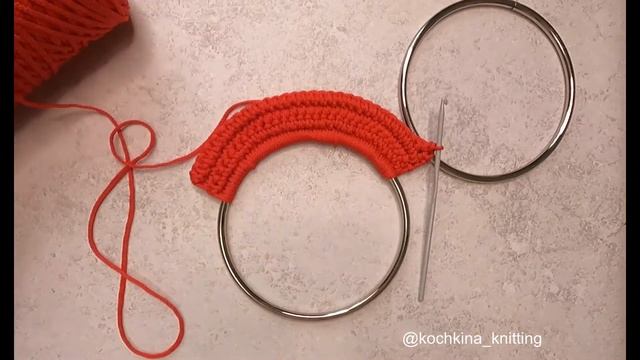 Летняя сумка из полиэфирного шнура. Вязание крючком. смотреть онлайн