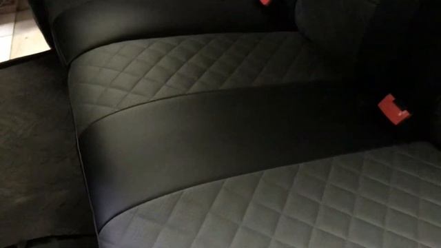 Авточехлы на УАЗ Патриот смотреть онлайн