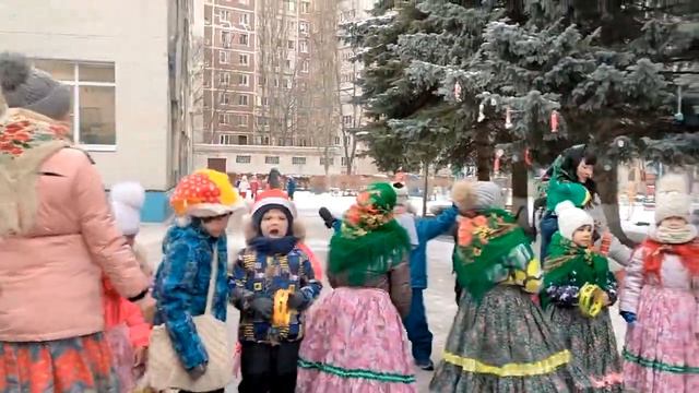 «Коляда, коляда, отворяй ворота» смотреть онлайн