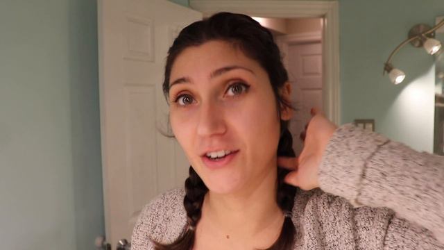 LIVE PREGNANCY TEST 2021 | 7-11 dpo | 3 under 3 смотреть онлайн