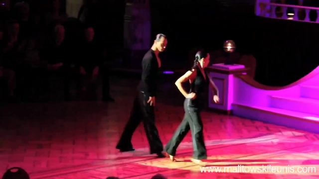 Sergey & Melia parody Michael & Joanna!!! Having fun in Blackpool.mp4 смотреть онлайн