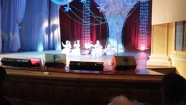 Танец "кукушка"ансамбль Айгуль Ульмасбаева Асель смотреть онлайн