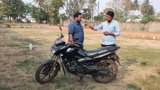 Honda Unicorn 160 BS6 Ownership Review || Specs,Price,mileage Details смотреть онлайн