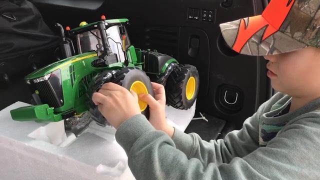 Bruder Tractors JOHN DEERE 9620 Ertl BIG FARM review DESERT RIDE Jack смотреть онлайн