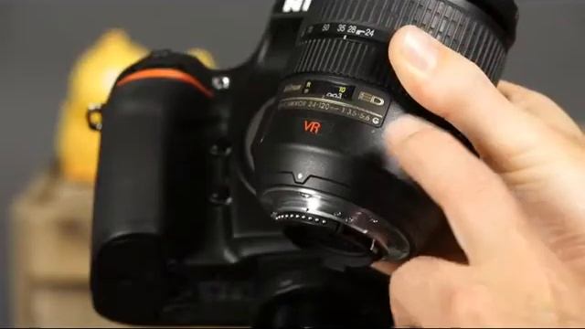 Nikon D810 Beyond The Basics Commercial