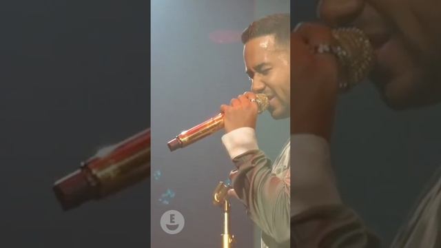 Cuando Romeo Santos y Karol G Bailaron Bachata Al Ritmo De “Obsesión” En Concierto De Aventura смотреть онлайн