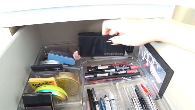 МОЯ КОЛЛЕКЦИЯ КОСМЕТИКИ | Часть 1 | Организация и хранение косметики смотреть онлайн