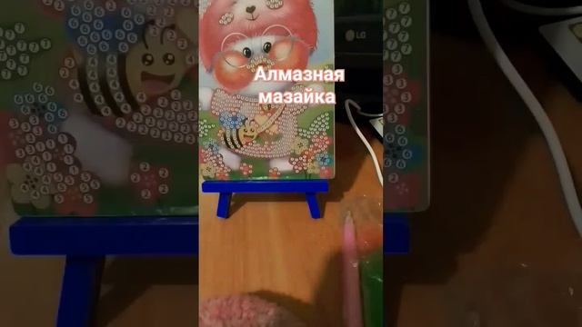 кстати мне ещё падарили 2 сладких подарка и наушники./а что вам подарили на новый год?short# смотреть онлайн