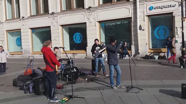 Personal Jesus у Казанского собора смотреть онлайн