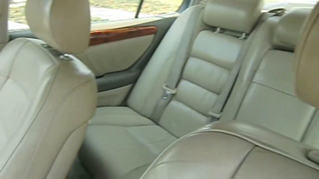 1999 Lexus GS300 смотреть онлайн
