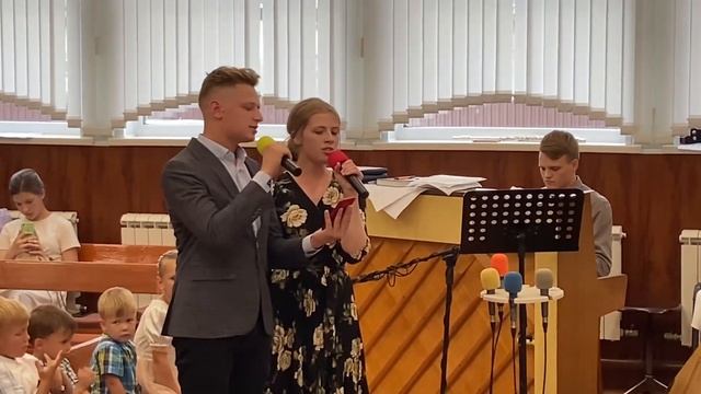 ДВОЮРОДНЫЕ ПОЮТ НА СВАДЬБЕ Мельничук Марка и Кэтрин смотреть онлайн