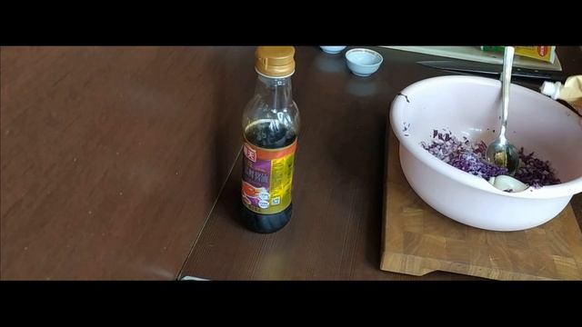 Салат с красной капустой и потрясающей заправкой.Секрет приготовления сочной и нежной капусты. смотреть онлайн