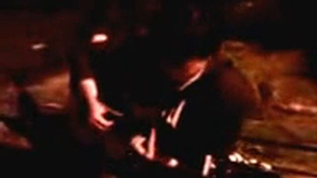 Великолепный Вова - Пьяный романс Гомеса и Рыг-регги (перфоманс в Нахабино 12.08.2008) смотреть онлайн