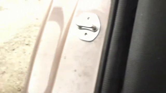 Снятие потолка на Kia Rio 4 смотреть онлайн