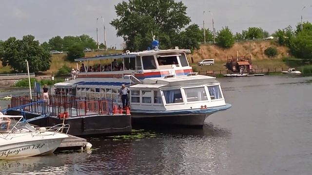 18.07.2021 Brest Belarus. На Набережной в воскресенье...Прогулки с Викторией смотреть онлайн