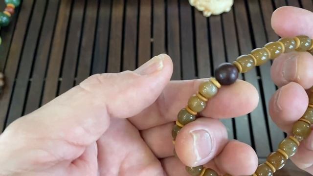 ОБЗОР НЕФРИТА. Нефритовые браслеты и предметы от Ильи Бадурова смотреть онлайн