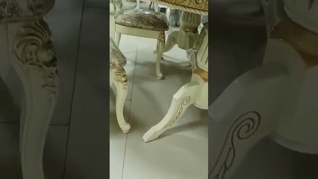 Стола Лапка и стулья мини Шейх смотреть онлайн