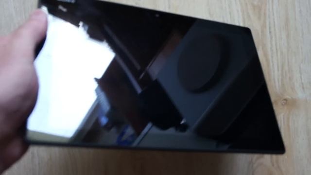 SONY Xperia Z4 Tablet Падение с высоты экраном вниз смотреть онлайн