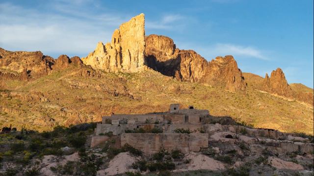 OATMAN ARIZONA – Route 66, Free Roaming BURROS, and FUN! смотреть онлайн