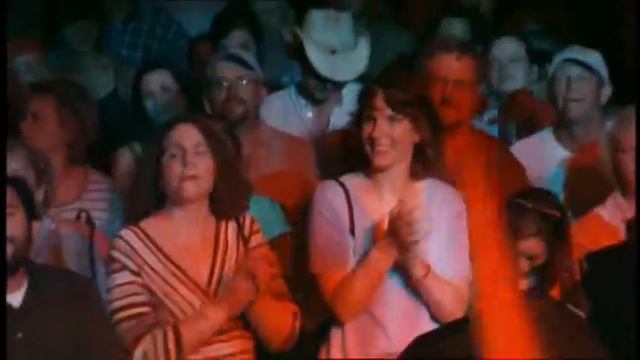 Mavericks - Pretend  (Live In Austin)