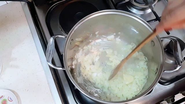 Լոբիով անչափ համեղ վրացական ապուր,грузинский очень вкусный суп с фасолью,  Georgian Bean Soup