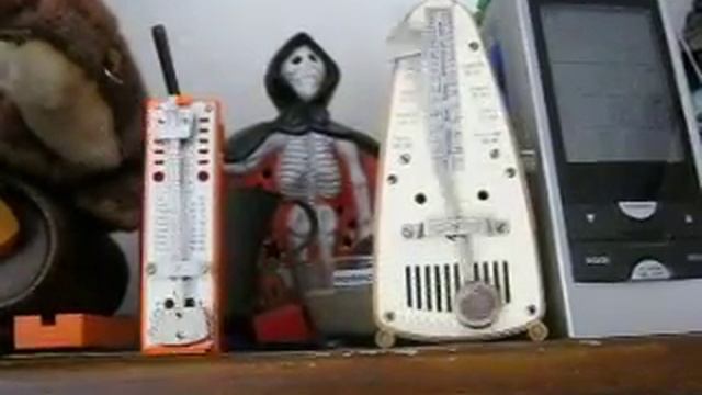 Metronomes at work смотреть онлайн