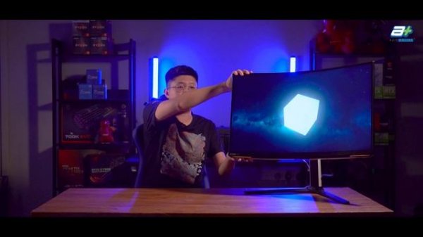 Samsung Odyssey Neo G8 Monitor Review