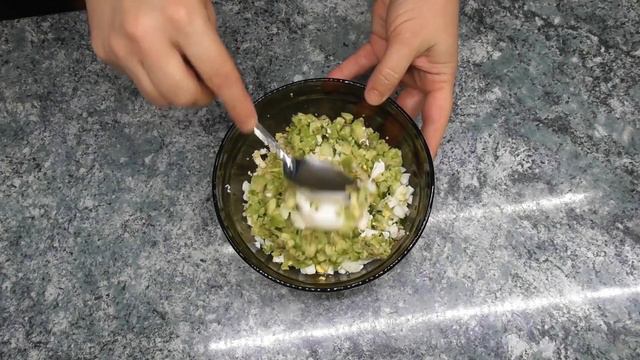 Смачна закуска з авокадо та креветками смотреть онлайн