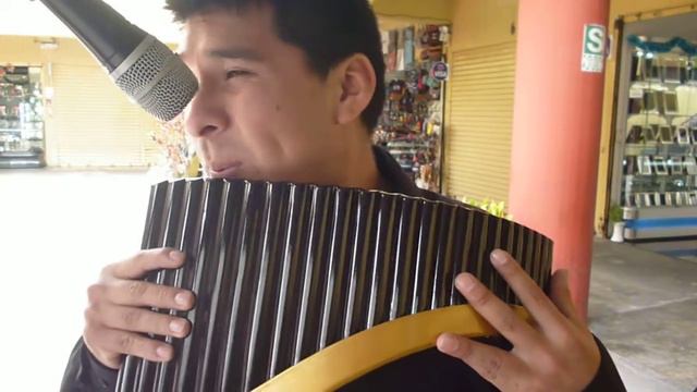 24 Pipes Black and Gold Panflute from Peru смотреть онлайн