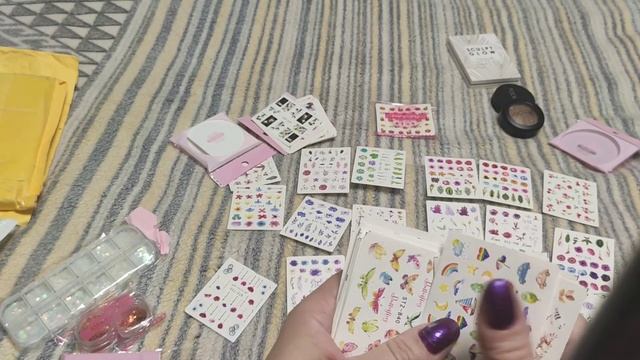 Слайдеры: большаЯ посылка украшалок доя маникюра смотреть онлайн