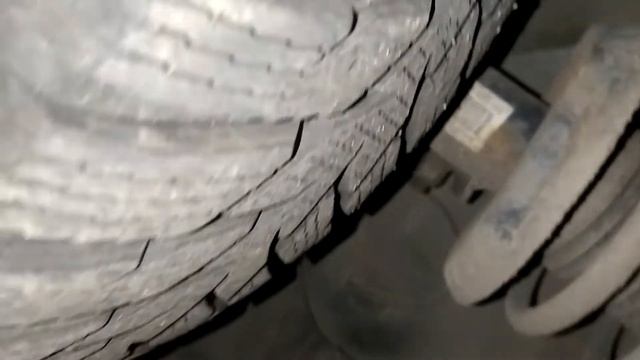 октавія А5 посторонній шум з коробки смотреть онлайн