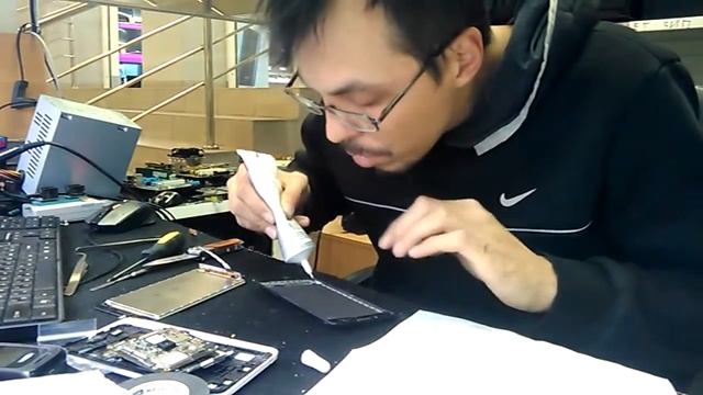 Замена экрана на телефоне. Цена 3500 рублей. смотреть онлайн