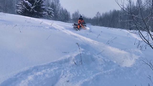 как мы поехали в поселок Шестаки Пермский край. BRP summit 800 и стелс викинг 800 смотреть онлайн