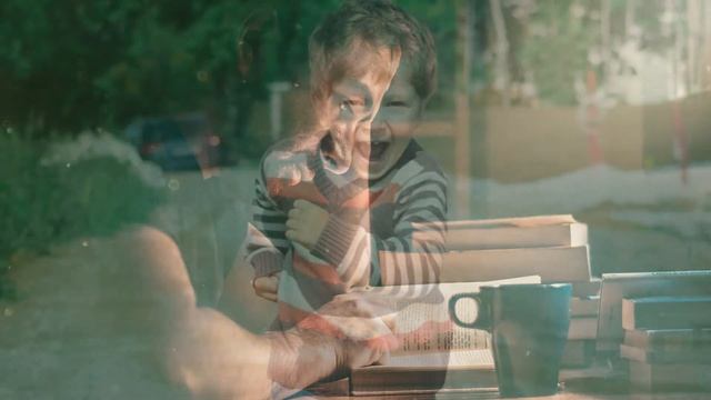 «У папы экзамен» | Стихи о детях | Читает MikePoll смотреть онлайн