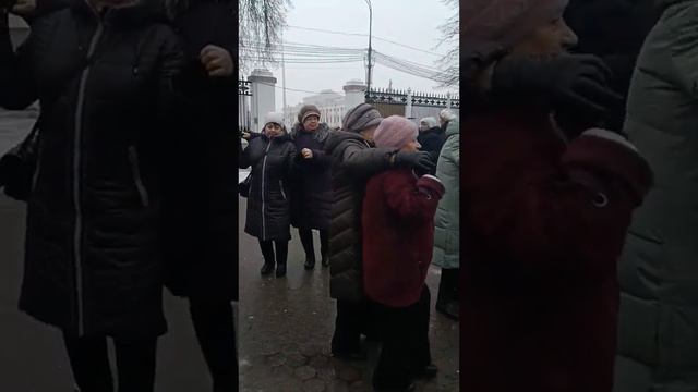 Танцы под гармонь в парке Гомеля. смотреть онлайн