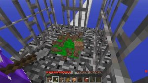 МАЙНКРАФТ НО НА ОДНОМ БЛОКЕ ЗЛОЙ ОХРАННИК В МАЙНКРАФТЕ! ЕНОТИК ФИАЛКА И НУБИК MINECRAFT