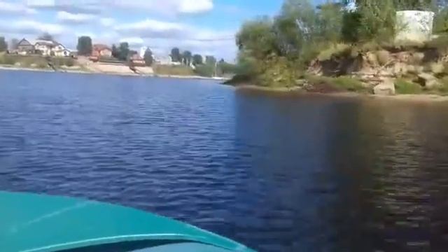 HDX 2,6 мотор лодочный на лодке "Малютка - 2" смотреть онлайн