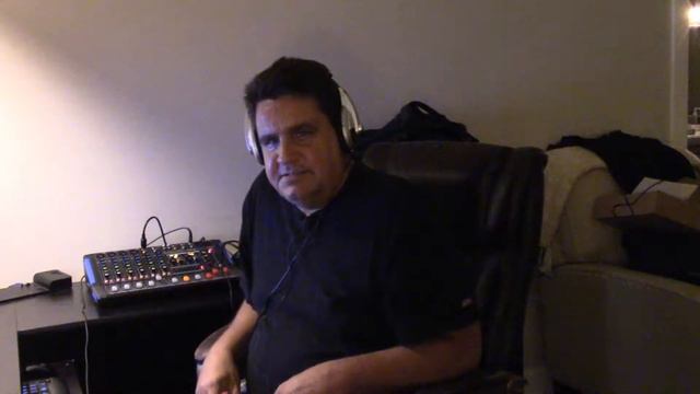 Testing Fifine Wireless Mic and Pyle PMXU88BT audio mixer смотреть онлайн