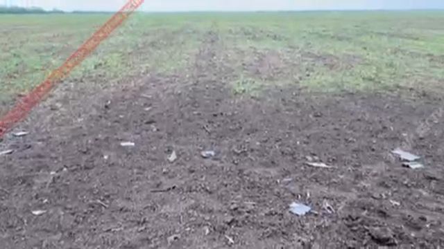 [ Альбом ]
Место падения беспилотника в селе Докучаево Красногвардейского района Ранее глава РК Сер смотреть онлайн