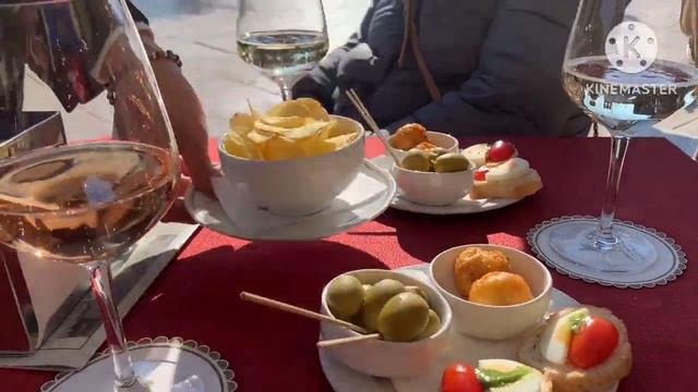 Итальянские старушки и другие радости жизни в Италии смотреть онлайн