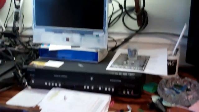 Comparing 2 LCD HDTV Monitors смотреть онлайн