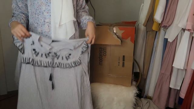 فتحت صندوق ملابس العروسة للخروج والطلعات في شهر العسل من مودانيسا 🤩 انوثة لا توصف 😍😍modanisa haul смотреть онлайн
