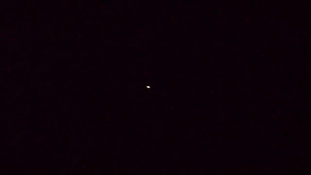 Saturn with Nikon D5100 and Newton 114/900 Telescope смотреть онлайн
