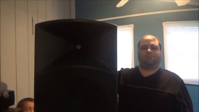 Mackie Thump 15 1000w loudspeakers смотреть онлайн