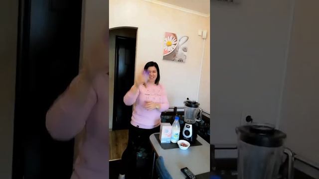 Как разводить коктейль Орифлэйм. Челлендж от команды проекта #Grandпроект ? смотреть онлайн