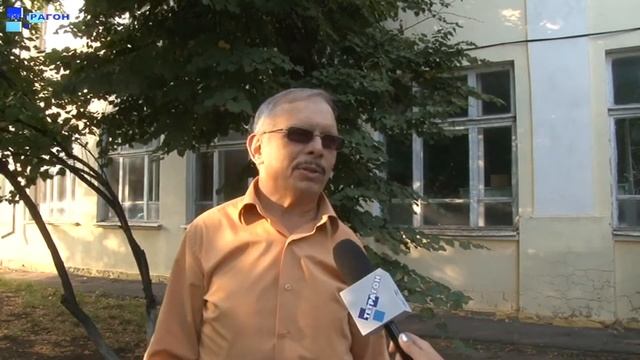 Во дворе второй школы прошёл праздник микрорайона смотреть онлайн