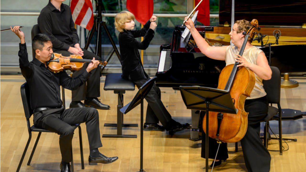 MENDELSSOHN Piano Trio No. 2 in C Minor, Op. 66 I Allegro energico e con fuoco / Elisey Mysin смотреть онлайн